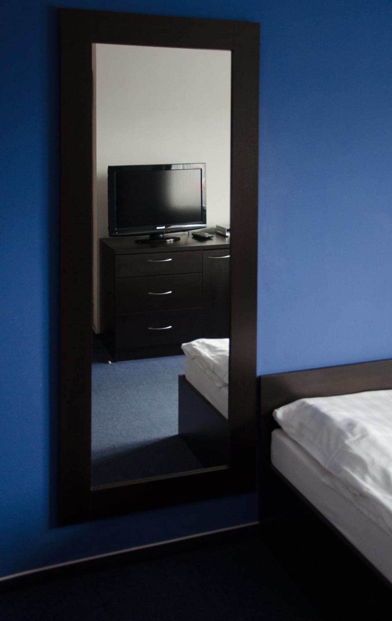 Garni Hotel Fellini Žiar nad Hronom Quarto foto